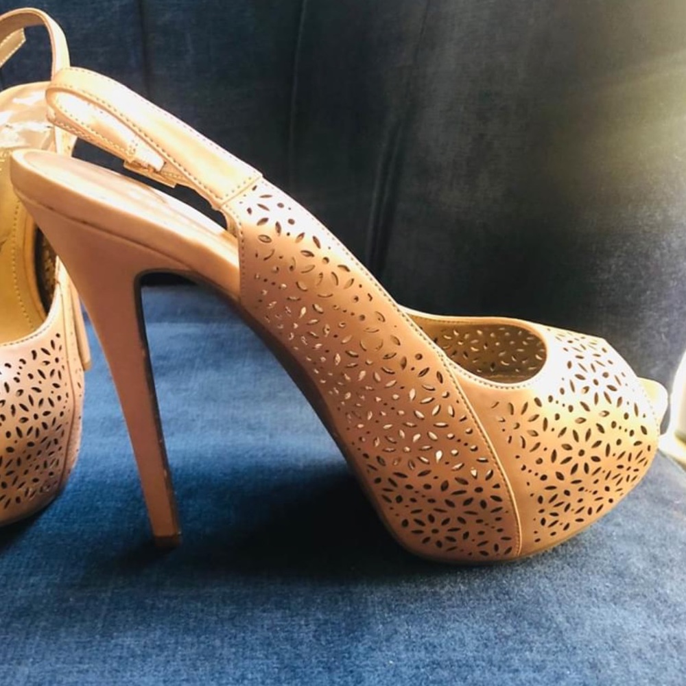 BCBG Eyelet Nude Pumps
